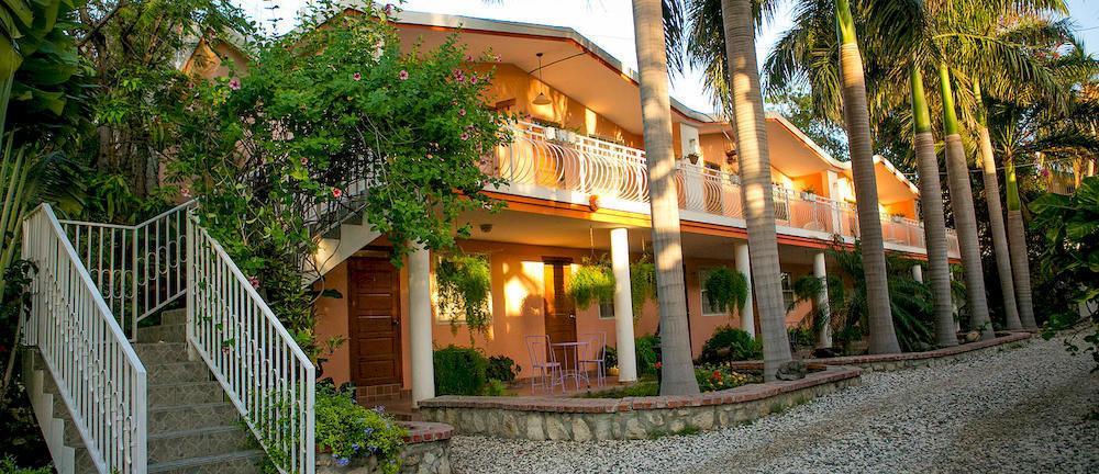 Palm Inn Hotel Port-au-Prince Exteriör bild